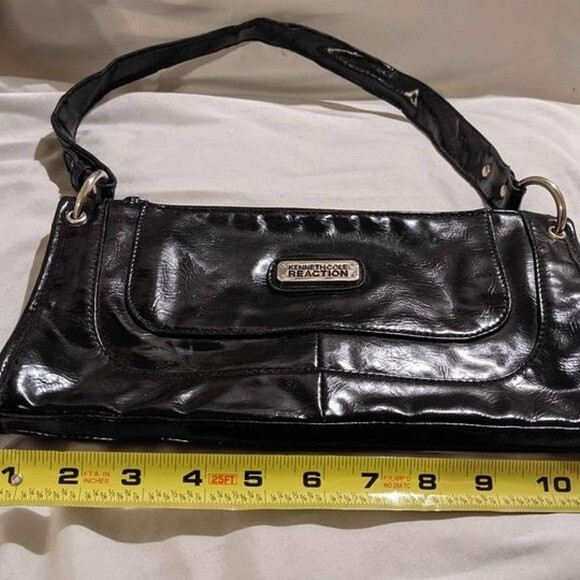 Kenneth Cole Reaction purse - Picture 3 of 6